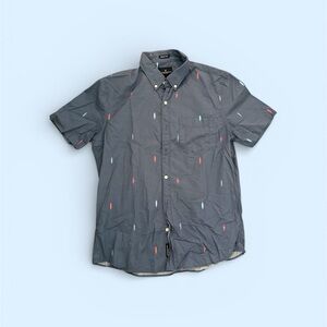 American Eagle Outfitters Gray Short Sleeve Shirt with Pattern
